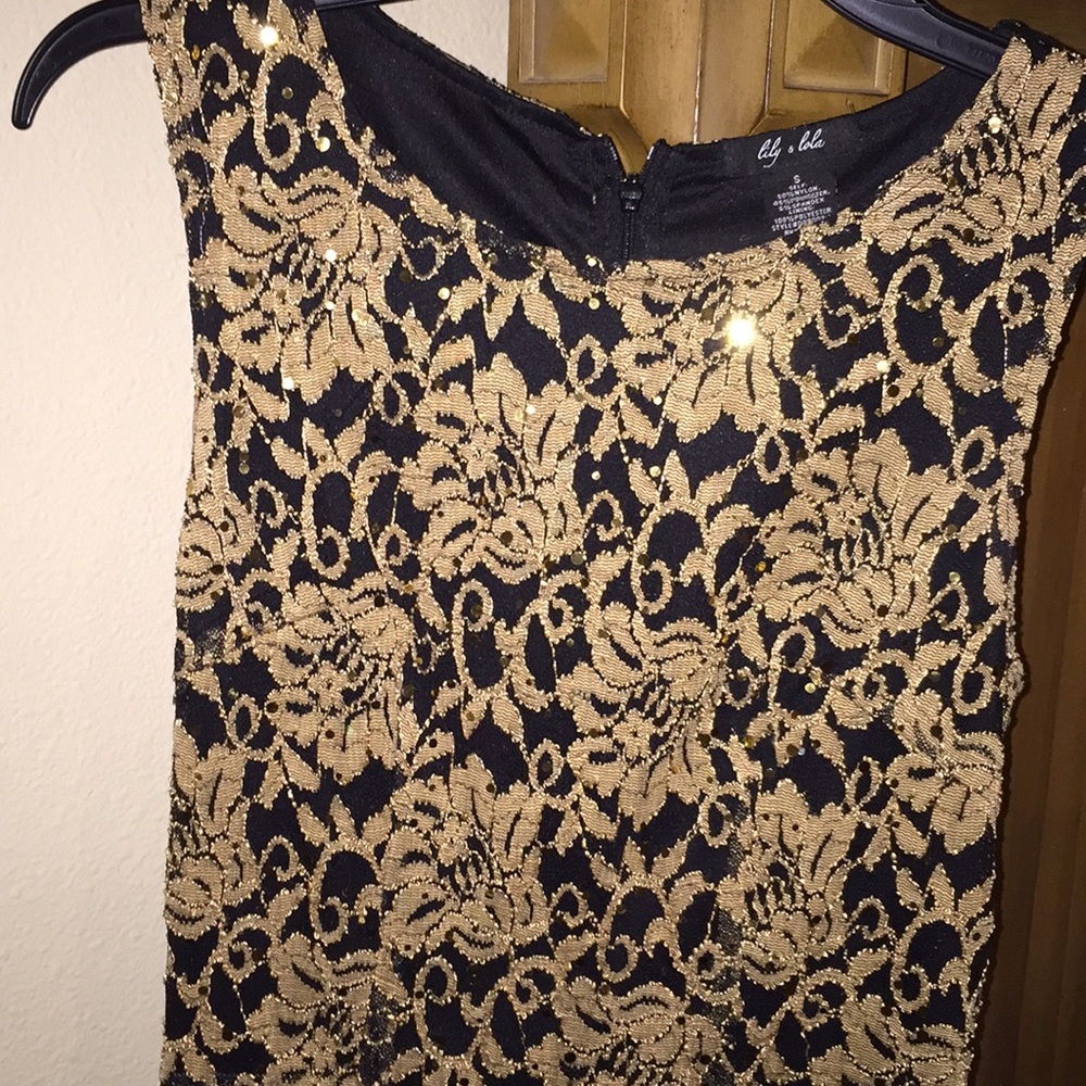 Dress - Picture 4 of 4